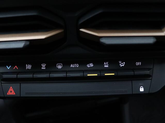 Dacia DUSTER 140pk Hybrid Extreme Automaat 360° Camera | Cruise | Parkeersens. v+a | Stoel-/stuurverw.