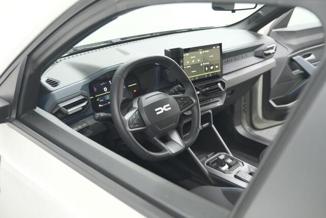 Dacia DUSTER 1.6 Hybrid 140 Journey | 360 Camera | Pack Winter | Dodehoekdetectie | Apple Carplay