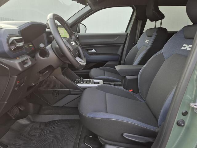 Dacia DUSTER 1.6 Hybrid 140 Journey Automaat / Fabrieksgarantie tot 04-2028<100.000 / Dealer onderhouden / Pack parking / Pack Winter / Draadloze telefoon lader / Apple Carplay Android Auto / Cruise control / Climate control /