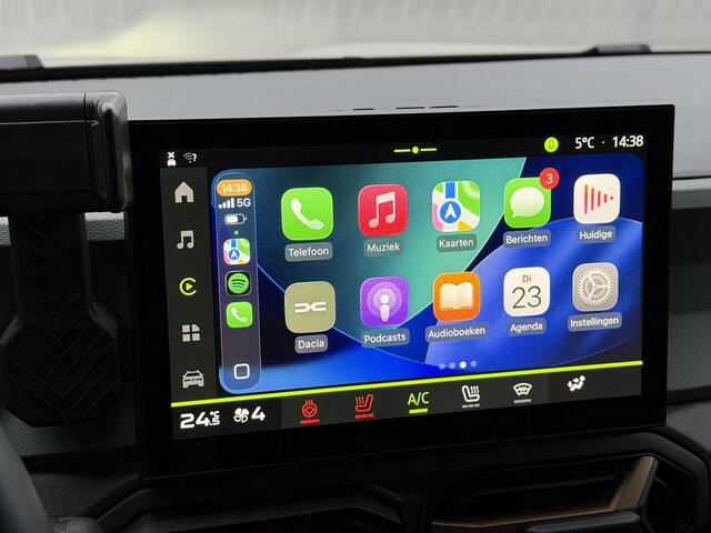 Dacia DUSTER 1.6 Hybrid 140 Extreme / Automaat / Fabrieksgarantie 05-2028 / Navigatie / Apple Carplay & Android Auto / Dodehoek Detectie / Camera 360 / Stuur & Stuurwiel verwarming /