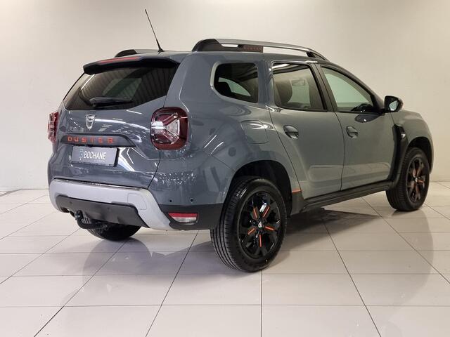 Dacia DUSTER 1.3 TCe 150 Extreme Automaat | Trekhaak | 360º Camera | Stoelverwarming |