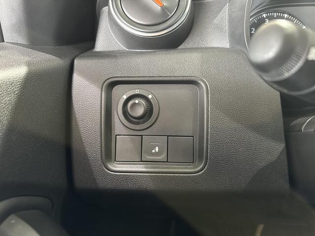 Dacia DUSTER 1.3 TCe Extreme | TREKHAAK | BLIND SPOT | 360 CAMERA | PARKEERSENSOREN | CLIMATE CONTROL | CRUISE CONTROL | CARPLAY