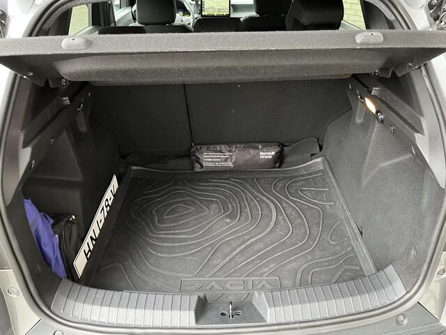 Dacia DUSTER 1.6 Hybrid 140 Extreme | Afneembare Trekhaak | Navigatie | 360° Camera | All-Season banden |