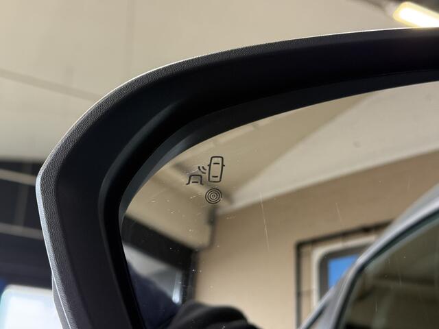 Dacia DUSTER 1.3 TCe 150 Extreme | Navi | 17" | Blindspot | 360 | Stoelverwarming | Cruise control | 100% Dealer onderhouden!