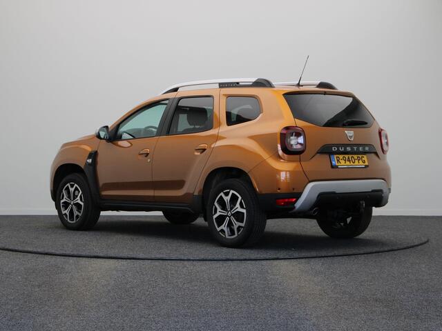 Dacia DUSTER TCe 100pk Bi-Fuel Comfort | Dealer onderhouden | Stoelverwarming | 360 graden camera | Trekhaak | Climate Control | Dodehoek detectie |