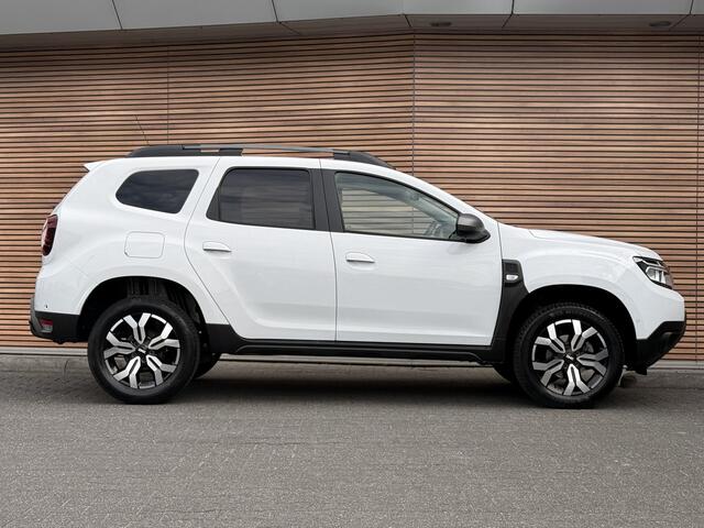 Dacia DUSTER 1.3 TCe 150 Journey Trekhaak / Navi / Camera / Carplay / Clima / Cruise