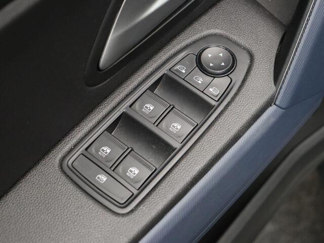 Dacia DUSTER 1.6 Hybrid 140 Journey | Lichtmetalen velgen | Achteruitrijcamera | Dode Hoek Detectie |