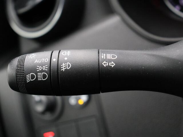 Dacia DUSTER TCe 100pk Bi-Fuel Prestige | LPG | Stoelverwarming | Dodehoek | 1e eigenaar |