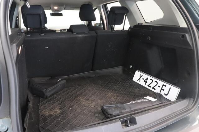 Dacia DUSTER 1.0 TCe 100 ECO-G Extreme | Camera | Trekhaak | Navigatie | Climate control |