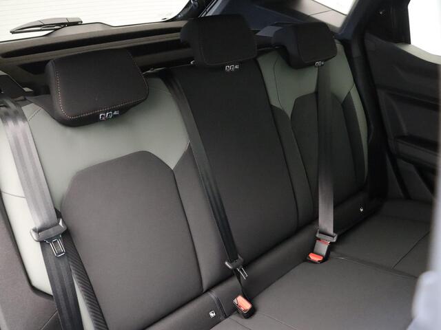 Dacia DUSTER 1.6 Hybrid 140 Extreme | Modulaire dakrails | Stoel stuur verwarming | Achteruitrij camera | Keyless | Clima | LED.