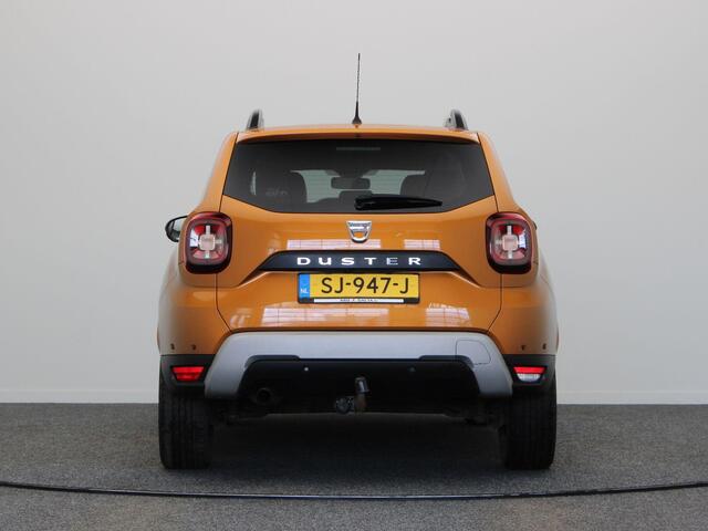 Dacia DUSTER TCe 125pk Prestige | Trekhaak | Sidesteps | Camera's rondom | Climate Control | Dodehoek detectie | Keyless |