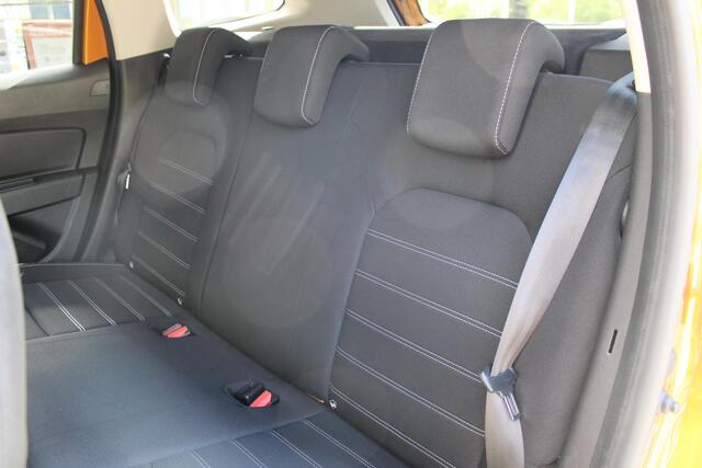 Dacia DUSTER 1.0 TCe Prestige | Airco | DodeHoekdetectie | Cuise Control | All Season Banden