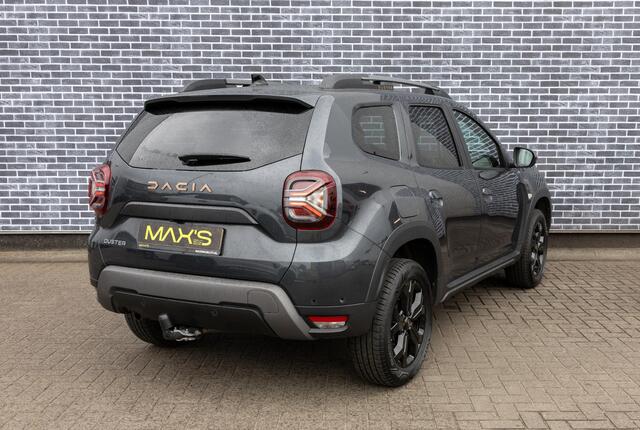 Dacia DUSTER 1.3 TCe 150 EDC Extreme | Trekhaak | 360 Graden Camera | Stoelverwarming | Climate Control | Keyless Entry | LED Koplampen | Lichtmetalen Velgen 17 inch | Navigatie | Apple Carplay | Android Auto