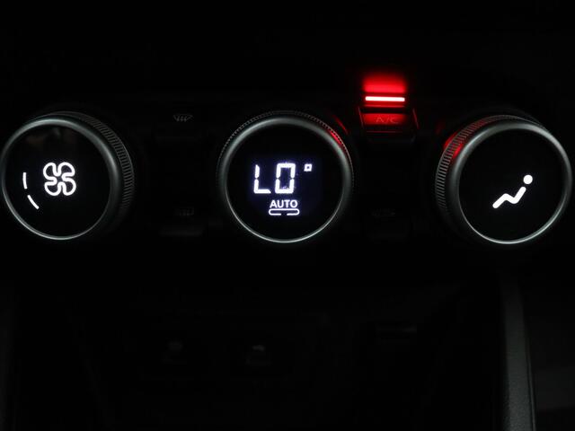 Dacia DUSTER TCe 130pk Extreme Climate | Cruise | Navig | parkeersensor. v+a