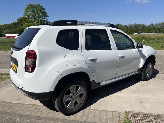 Dacia DUSTER 1.2 TCe 4x2 Prestige 126PK / Airco / Cruise / 2e Pinksterdag open 09.30 - 17.00 uur