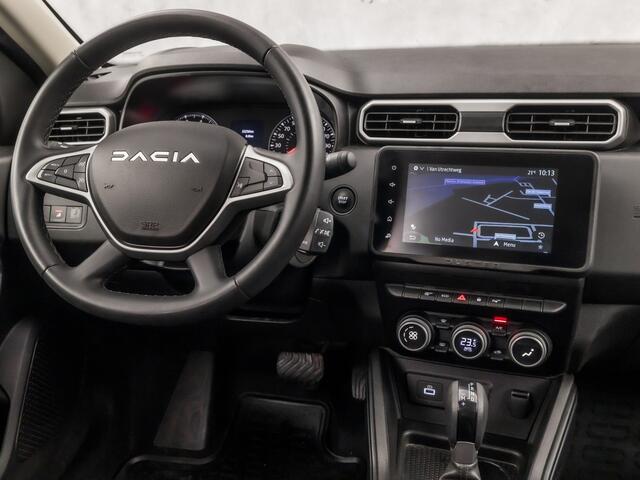 Dacia DUSTER 1.3 TCe 150 Journey 150Pk Automaat (APPLE CARPLAY, GROOT NAVI, CLIMATE, CAMERA, SPORTSTOELEN, TREKHAAK, GETINT GLAS, CRUISE, NIEUWSTAAT)