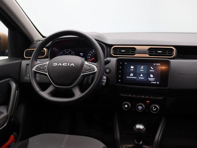 Dacia DUSTER 1.0 TCe 100 ECO-G Extreme | Dealer onderhouden | 1e eigenaar | Navigatie | Camera's rondom | Climate control | Cruise control |