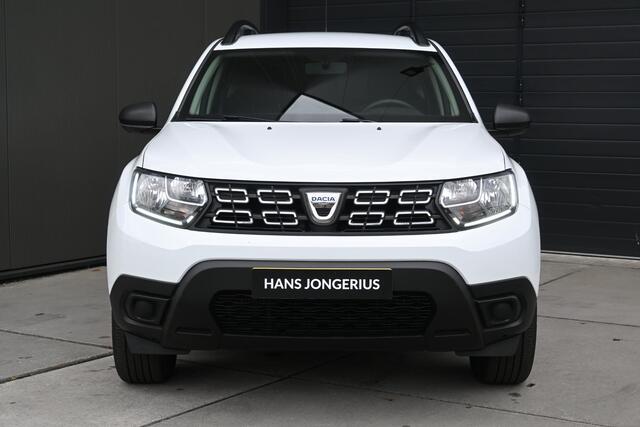 Dacia DUSTER TCe 100 BI-FUEL Essential | TREKHAAK | AIRCO | DEALER ONDERHOUDEN | LMV