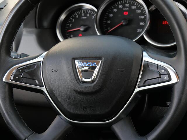 Dacia DUSTER 1.2TCe CARPLAY/ CAMERA/ TREKHAAK
