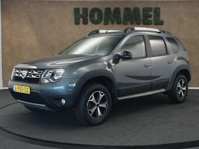 Dacia DUSTER 1.2 TCe 4x2 Blackshadow - VASTE 13 POLIGE TREKHAAK - TREKGEWICHT 1500 KG - BLUETOOTH - ONDERHOUDSHISTORIE AANWEZIG - PARKEERSENSOREN ACHTER- CRUISE CONTROL - 16 INCH LICHT METALEN VELGEN MET 4 SEIZOENENBANDEN - NAVIGATIE - DAKRAILS