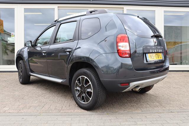 Dacia DUSTER 1.2 TCe 4x4 Blackshadow, Airco, Cruise, Camera A, PDC A, Navi, Trekhaak, Prijs Is Rijklaar Inclusief 6 Maanden Garantie