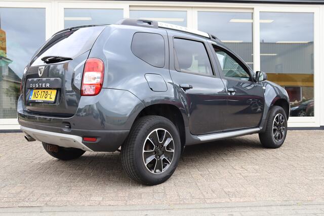 Dacia DUSTER 1.2 TCe 4x4 Blackshadow, Airco, Cruise, Camera A, PDC A, Navi, Trekhaak, Prijs Is Rijklaar Inclusief 6 Maanden Garantie