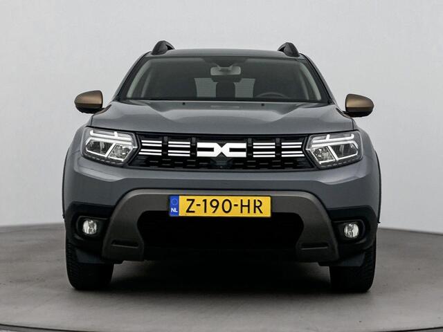 Dacia DUSTER 1.0 TCe ECO-G Extreme 100PK | Trekhaak | Navigatie | Zwarte Lichtmetalen Velgen | All Season Banden | Dodehoekdetectie | Apple CarPlay & Android Auto