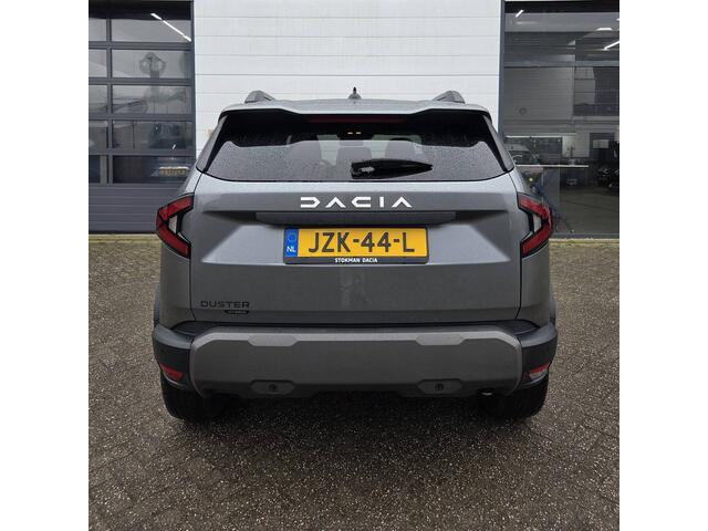 Dacia DUSTER 1.6 Hybrid 140 PK Journey | Pack winter | 360 graden camera | Gris Shiste | 18'' Velgen |