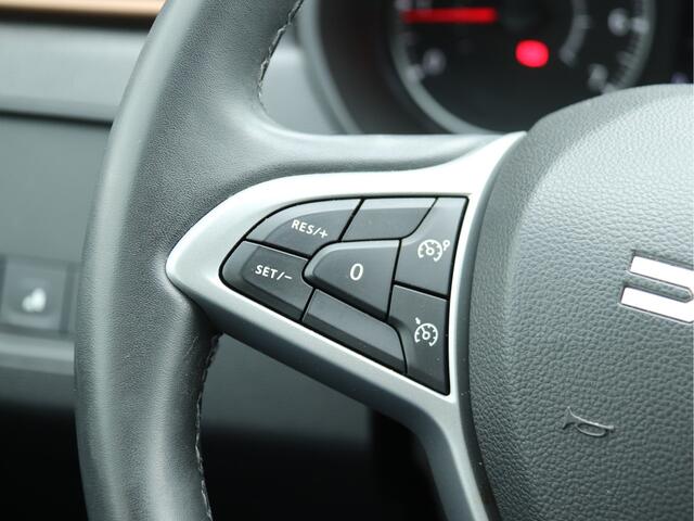 Dacia DUSTER 1.3 TCe 130 Extreme 360 CAMERA / TREKHAAK / CRUISE / NAVI