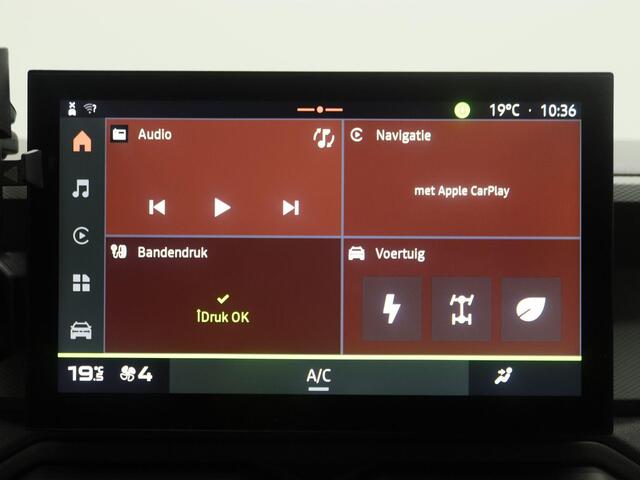 Dacia DUSTER 1.6 Hybrid 140 Extreme Apple carplay & android auto | cruise control | dodehoek detectie | rondomzicht camera | climate control