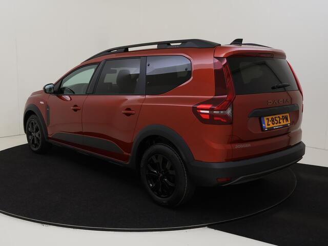 Dacia Jogger 1.0 TCe 110 Extreme 7persoons | Navigatie | Parkeersensoren & Camera | Dodehoek Sensor |