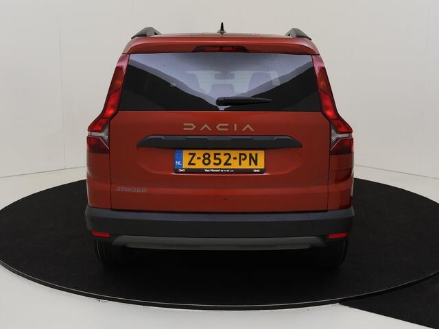 Dacia Jogger 1.0 TCe 110 Extreme 7persoons | Navigatie | Parkeersensoren & Camera | Dodehoek Sensor |