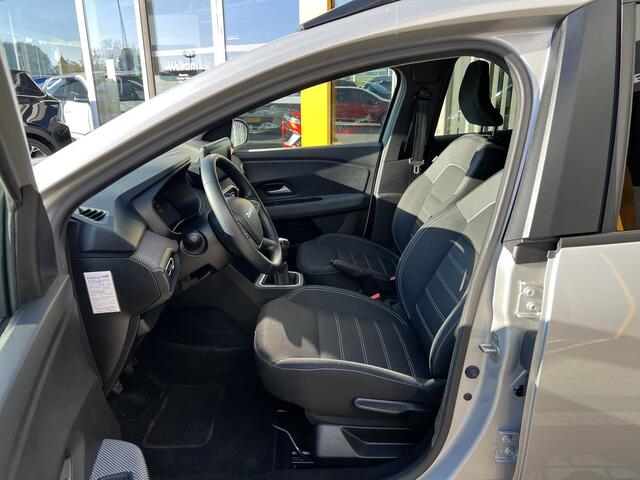 Dacia Jogger 1.0 TCe 110 Expression 7p. | 7-Persoons | Navigatie | Achteruitrijcamera | Cruise Control