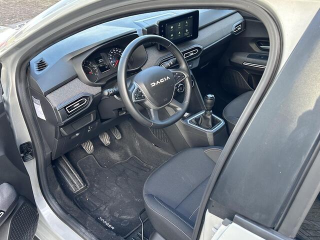 Dacia Jogger 1.0 TCe 110 Extreme 7p. | Zeer Ruim | A. Camera | Navi | Clima | Cruise | Historie | NL Auto!