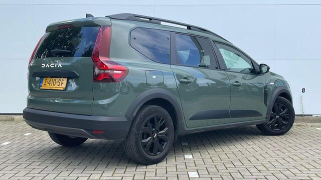 Dacia Jogger 1.0 TCe 110 Extreme 7p. Navigatie / 7-Persoons / Climate Control / Lichtmetalen Velgen / Parkeersensoren V+A+Camera / Cruise Control / DAB / LED / Hill Holt System