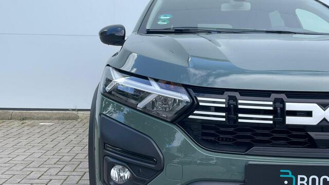 Dacia Jogger 1.0 TCe 110 Extreme 7p. Navigatie / 7-Persoons / Climate Control / Lichtmetalen Velgen / Parkeersensoren V+A+Camera / Cruise Control / DAB / LED / Hill Holt System
