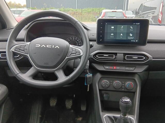 Dacia Jogger 1.0 TCe 110 Expression 7p. 7-Persoons / Navigatie / Parkeersensoren V+A+Camera / Airco / Brake Assist / DAB