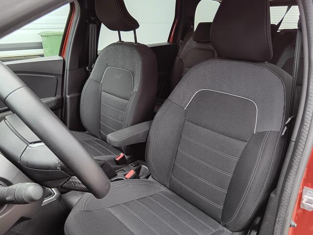 Dacia Jogger 1.0 TCe 110 Expression 7p. 7-Persoons / Navigatie / Parkeersensoren V+A+Camera / Airco / Brake Assist / DAB