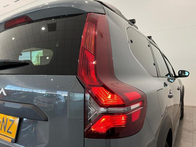 Dacia Jogger 1.0 TCe 110 Extreme 7p. CLIMA | CRUISE | CAMERA | NAVI | PDC | ANDROID & APPLE CARPLAY |