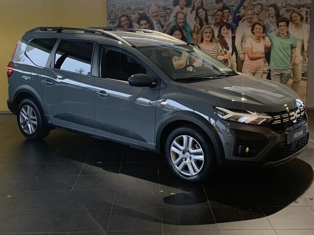 Dacia Jogger 1.0 TCe 110 Expression 7p. NAVIGATIE | ACHTERUITRIJCAMERA | PARKEERSENSOREN VOOR-EN ACHTER | 7-ZITS