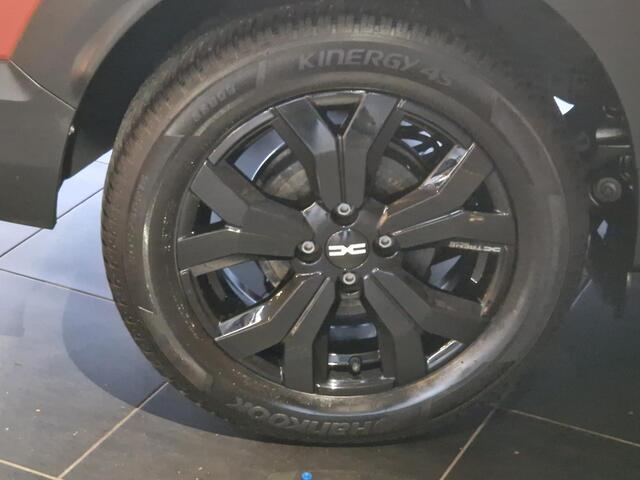 Dacia Jogger 1.0 TCe 110 Extreme 7p. NAVIGATIE | ACHTERUITRIJCAMERA | PARKEERSENSOREN VOOR-EN ACHTER | CLIMATE CONTROL | 7-ZITS