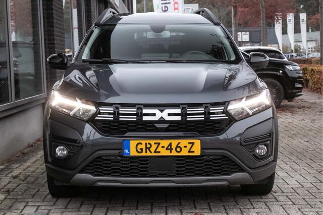 Dacia Jogger 1.0 TCe 110 Extreme 7p. - All-in rijklrprs | 7 persoons uitv. | Navi | Camera