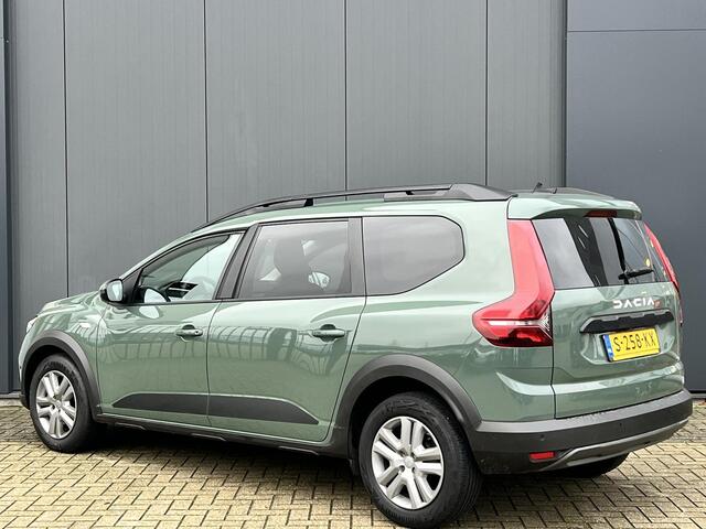 Dacia Jogger 1.0 TCe 110 Expression 7p. Camera | Navigatie | Dodehoek Assistent | Parkeersensoren V&A | Apple Carplay & Android Auto