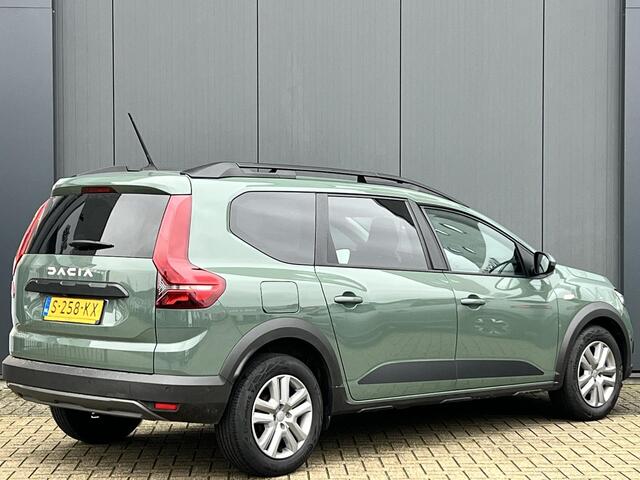Dacia Jogger 1.0 TCe 110 Expression 7p. Camera | Navigatie | Dodehoek Assistent | Parkeersensoren V&A | Apple Carplay & Android Auto