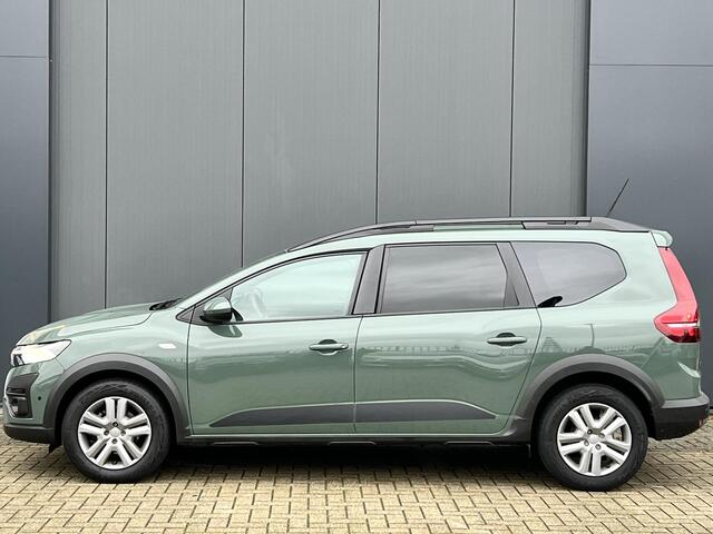 Dacia Jogger 1.0 TCe 110 Expression 7p. Camera | Navigatie | Dodehoek Assistent | Parkeersensoren V&A | Apple Carplay & Android Auto