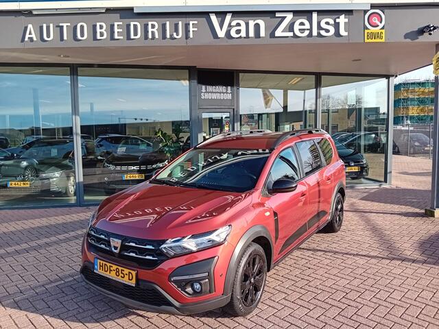 Dacia Jogger 1.0 TCe 110 Extreme 7p. Airco(automatisch), Carplay/Android auto, Navigatie, Bluetooth, Parkeersensoren, Camera, Cruise control, Stoelverwarming, Dode hoek detector, Keyless, Elektrische ramen en spiegels, SOS dienst, Lichtmetalen velgen, Dealer onderhoud