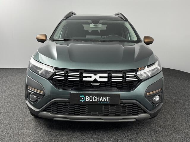 Dacia Jogger 1.6 Hybrid 140 Extreme 7p. | 7-persoons | Navigatie | Dodehoekdetectie | Parkeersensoren voor, achter en achteruitrijcamera | Apple Carplay/Android Auto
