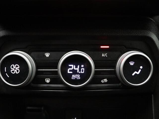 Dacia Jogger TCe 110 Extreme 7-Persoons Camera | Carplay | Climate | Parksens. achter