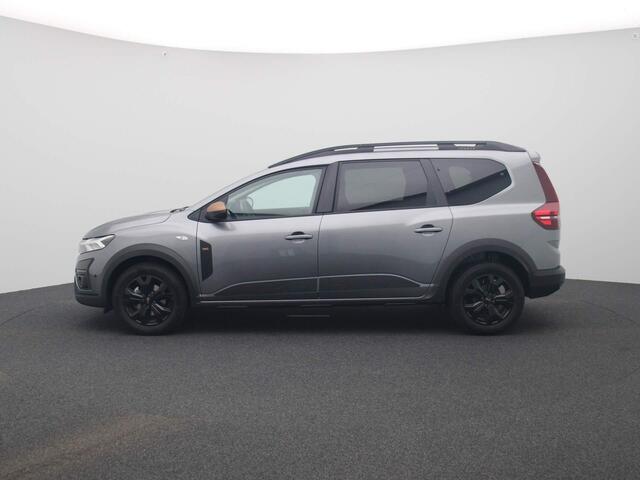 Dacia Jogger 1.0 TCe 110Pk Extreme 7p. | Navigatie | Apple & Android Carplay | Parkeersensoren & Camera | Keyless Entry | Climate Control | Automatische Verlichting & Regensensoren | LED Verlichting |