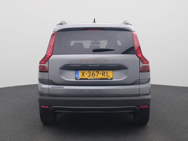 Dacia Jogger 1.0 TCe 110Pk Extreme 7p. | Navigatie | Apple & Android Carplay | Parkeersensoren & Camera | Keyless Entry | Climate Control | Automatische Verlichting & Regensensoren | LED Verlichting |
